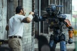 Blomkamp na filmsko platno donosi novu društvenu polemiku - Chappie