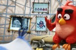 Angry Birds protiv zelenih svinja u novoj kino najavi