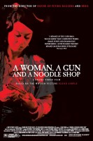 Žena, pištolj i rezanci