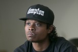 Straight Outta Compton (2015) - Romantizirani i nostalgični Biopic