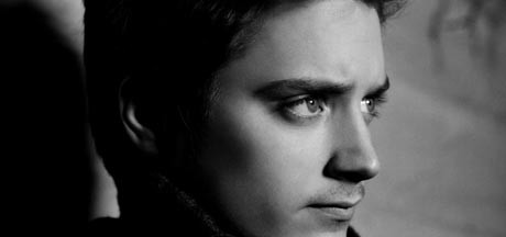 Elijah Wood otkriva detalje drugoga filma o malome pingvinu Elijah Wood otkriva detalje drugoga filma o malome pingvinu