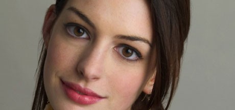 Anne Hathaway u "Jadnicima"? Anne Hathaway u "Jadnicima"?