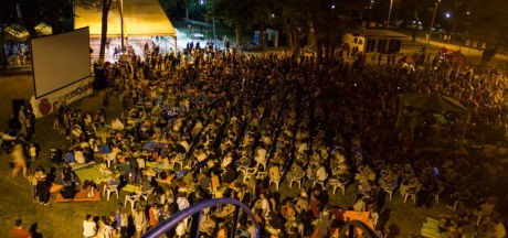 Riječno kino: preko 1.800 obožavatelja uživalo u Štrumpfovima Riječno kino: preko 1.800 obožavatelja uživalo u Štrumpfovima