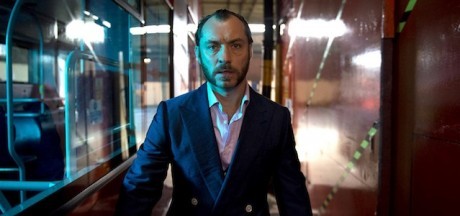 Jude Law kao bombastični Dom Hemingway Jude Law kao bombastični Dom Hemingway